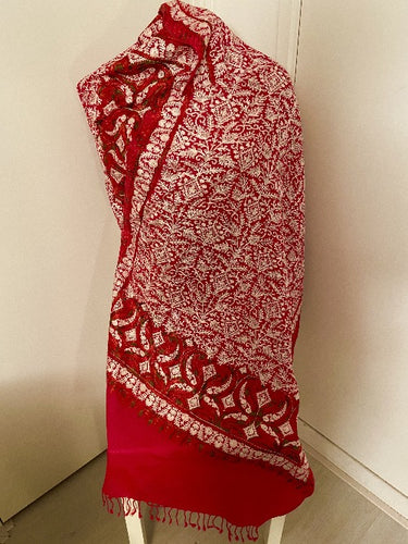Hand embroidered wool scarf in red and white colors. 409.